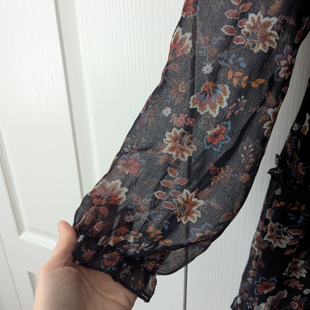 Floral Long Sleeve Dress - Picture 5 of 5